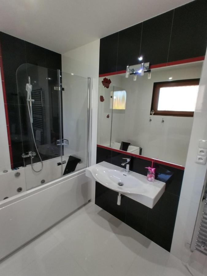 Pozlovice225 Apartment ภายนอก รูปภาพ