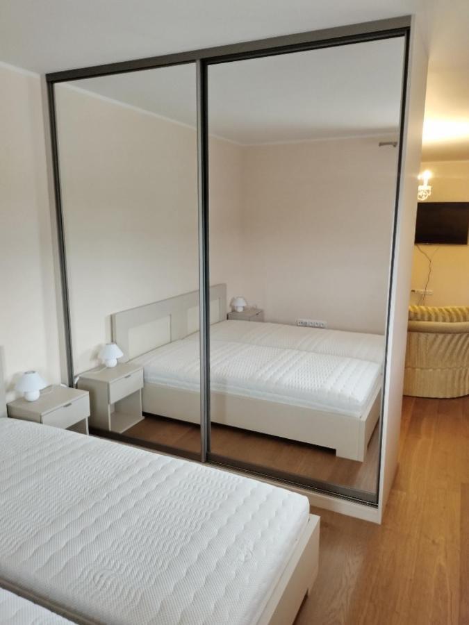 Pozlovice225 Apartment ภายนอก รูปภาพ